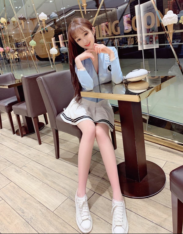 伦敦伴游模特价格