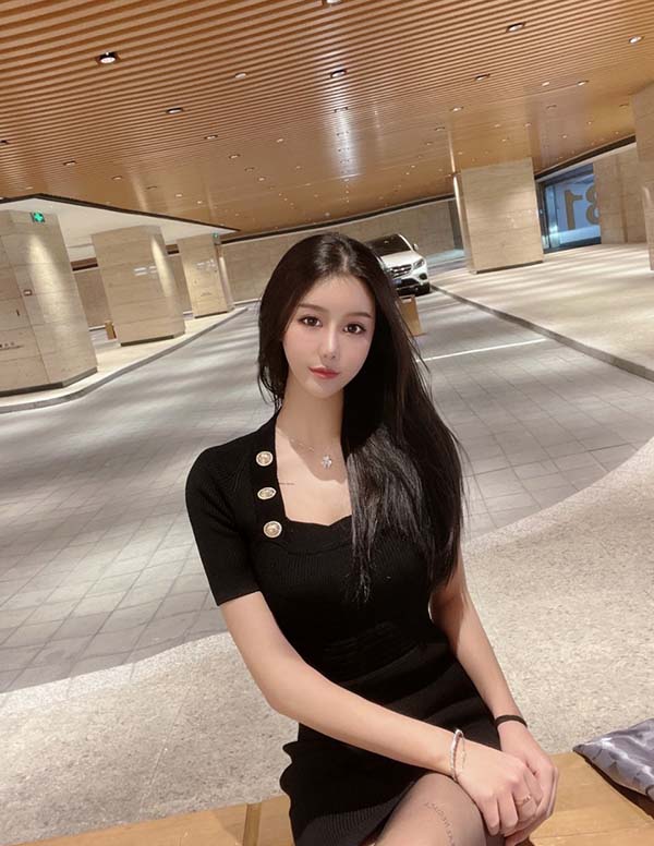 新加坡模特预约